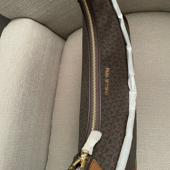 Michael kors Wilma Large Signature Logo Shoulder Bag brown - Picture 10 of 13